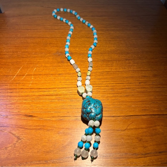 Chunky synthetic Turquoise Beaded Necklace With Huge Raw Turquoise - Picture 7 of 10